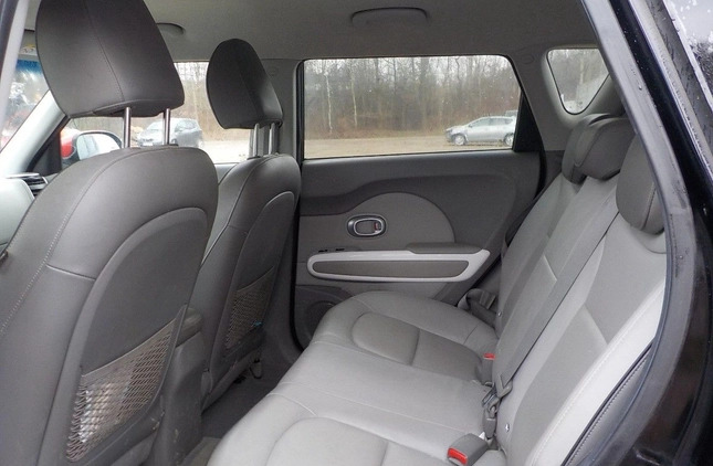 Kia Soul cena 24900 przebieg: 116682, rok produkcji 2015 z Annopol małe 497